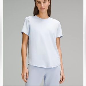 Lululemon curved hem crew neck white T shirt